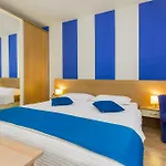 Pansion Zlatna Ribica Brodarica (Sibenik-Knin)