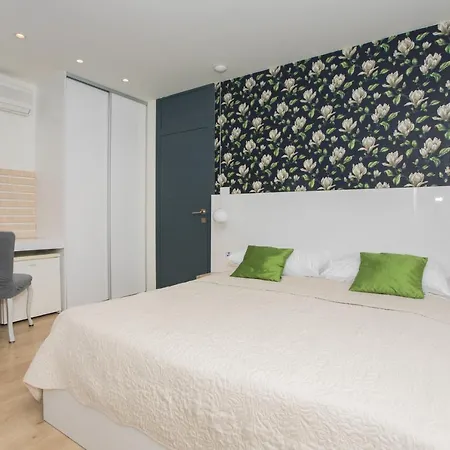 Pansion Zlatna Ribica Guest house