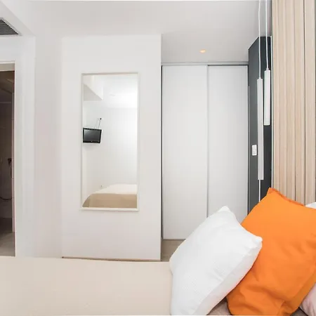 Guest house Pansion Zlatna Ribica 3*