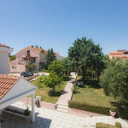 Pansion Zlatna Ribica Guest house