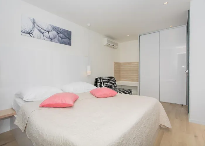 Vendégház Pansion Zlatna Ribica