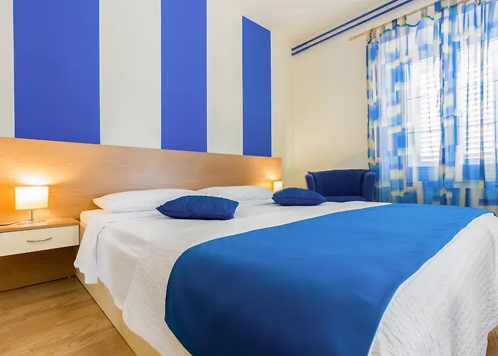 Maison d'hôtes Pansion Zlatna Ribica Brodarica (Sibenik-Knin)