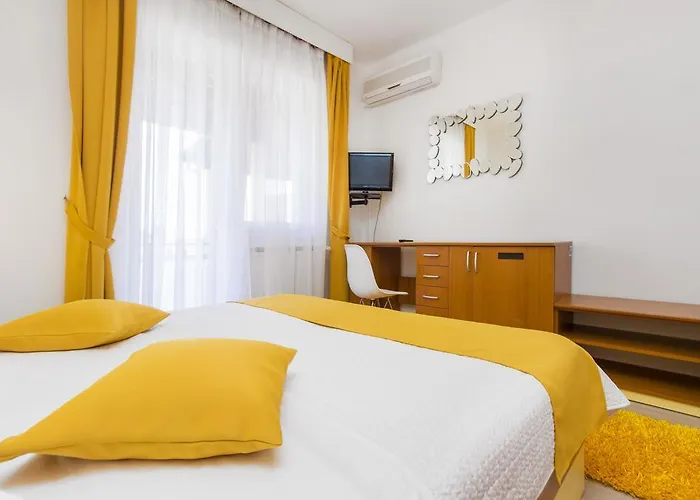 Casa de hóspedes Pansion Zlatna Ribica Brodarica (Sibenik-Knin)